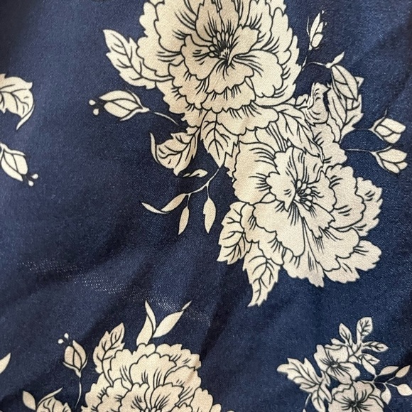 Forever 21 Floral Pajama Set - Picture 9 of 12